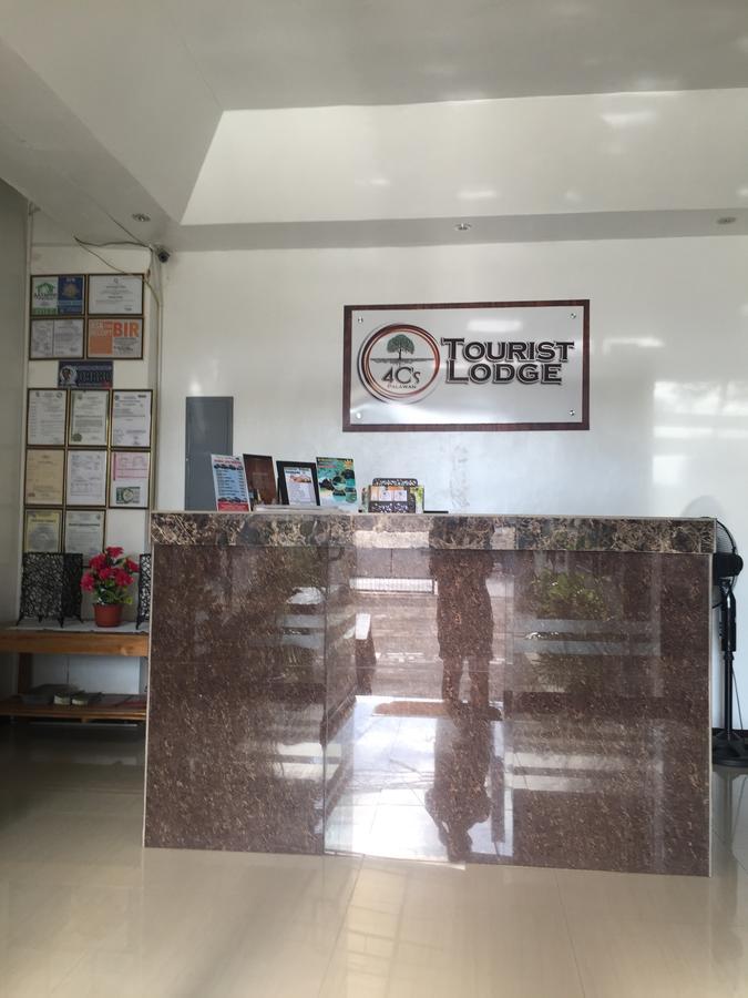 4C'S Tourist Lodge بويرتو برينسيسا المظهر الخارجي الصورة